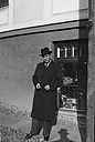 Filename=Bakscht_shop.jpg
Filesize=71KiB
Dimensions=472x700
Date added=Nov 02, 2006 Bakscht_shop.jpg
